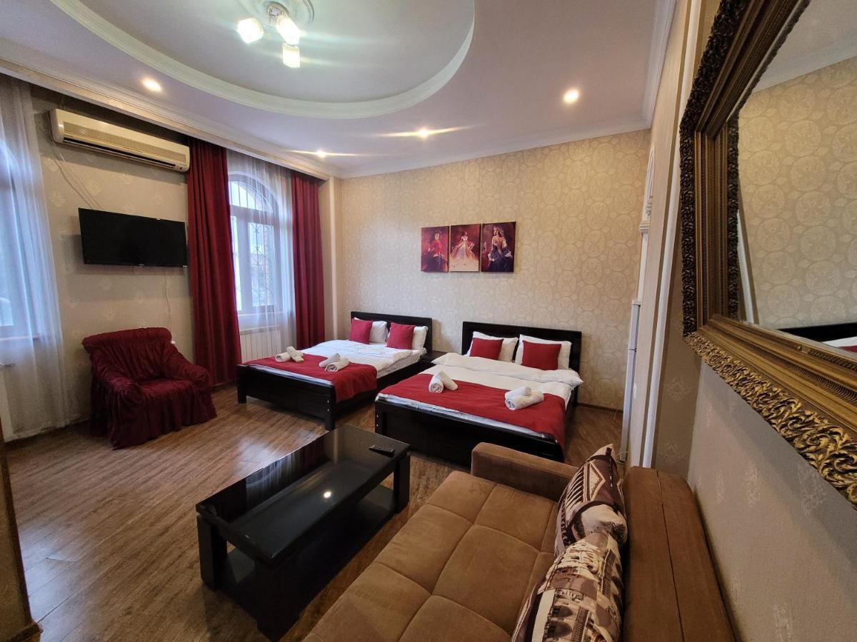 Ferienwohnung Gold Avlabari Tbilisi Exterior foto